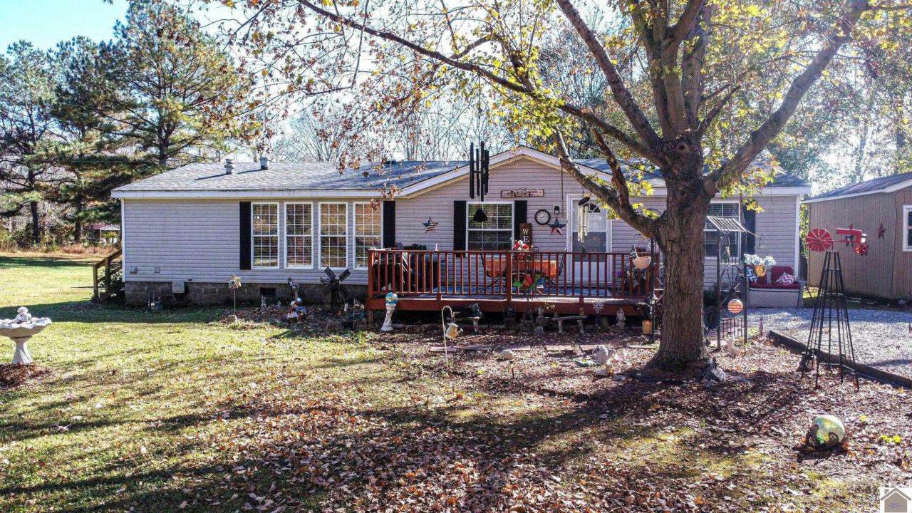 724 GEORGE CLARK RD S Benton KY 42025 Manufactured Home For Sale   55b7a6665f5d8ed086d9b3c5750500fa98c0dd2c 1 Large 