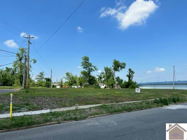 601, 607, 609 EAST BROADWAY, MAYFIELD, KY 42066, photo 1