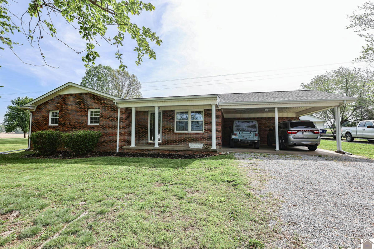 2586 STATE ROUTE 307, BARDWELL, KY 42023, photo 1 of 35